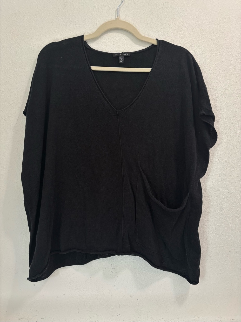 Eileen Fisher Black V-Neck Pocket Top Size Small